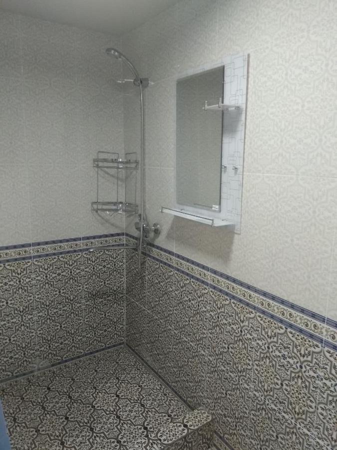Zuhro Guest House Бухара Екстер'єр фото